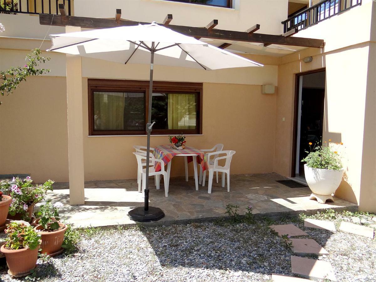 Apartment By The Sea Kato Daratso Buitenkant foto