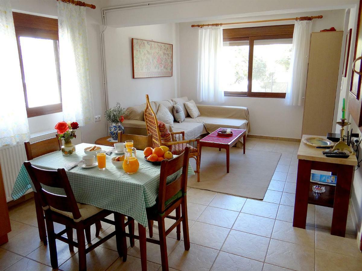 Apartment By The Sea Kato Daratso Buitenkant foto